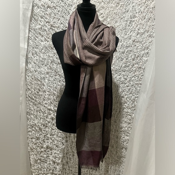 4YOU REVERSIBLE GINGHAM PLAID SCARF GRAY AND WINE COLOR, PREPPY, SIZE 68”X 22” - Picture 1 of 10